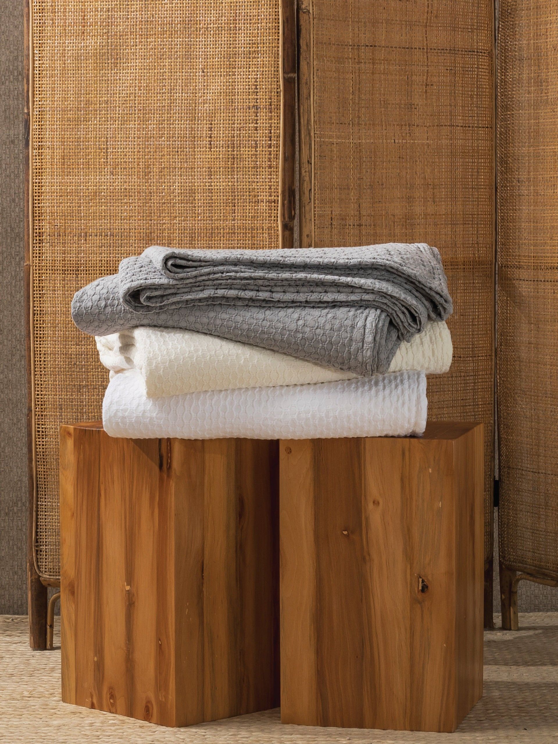 Honeycomb Washed Coverlet