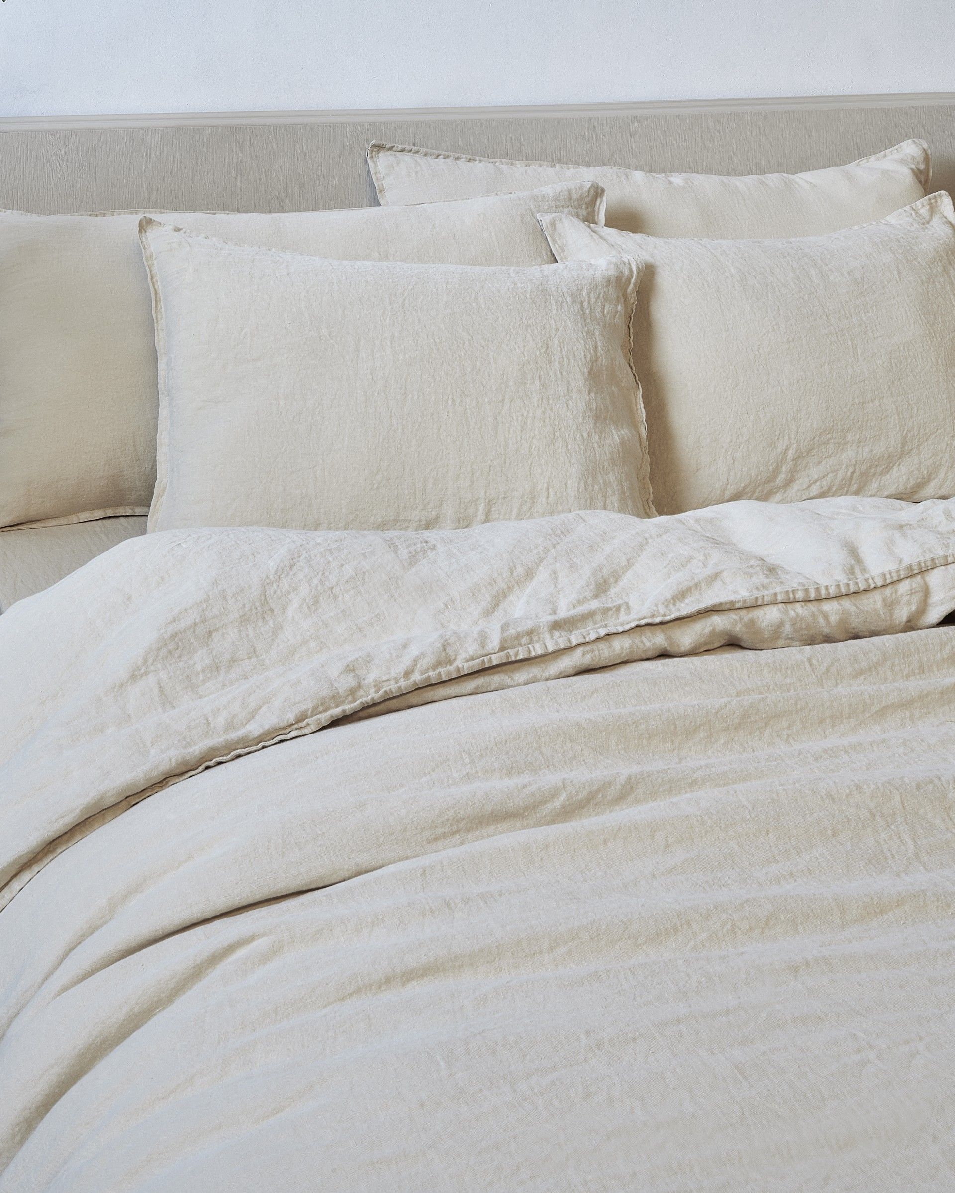 Linen Bedding Set in Color Bone